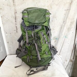 REI Passage 65-Liter Hydration System Compatible Internal Frame Backpacking Hike